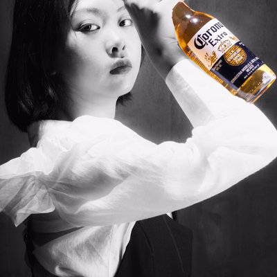 情绪模特