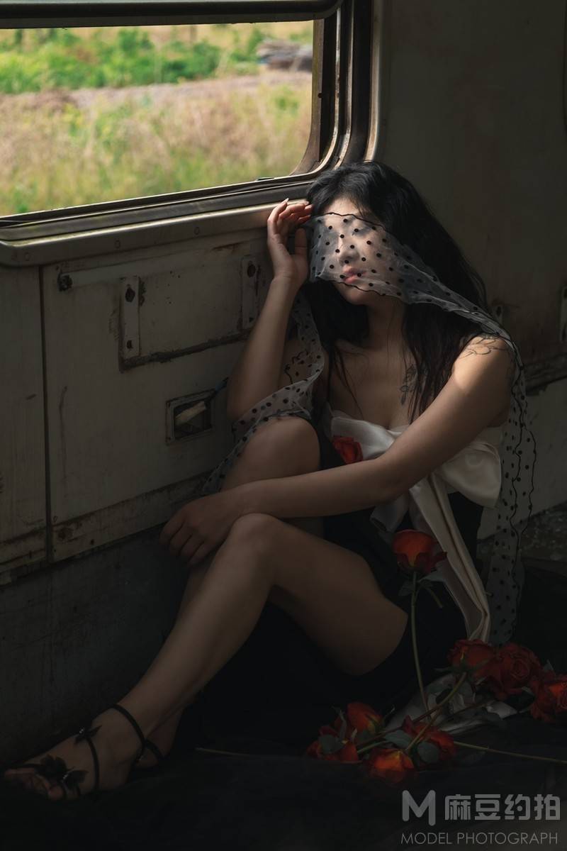 胶片模特