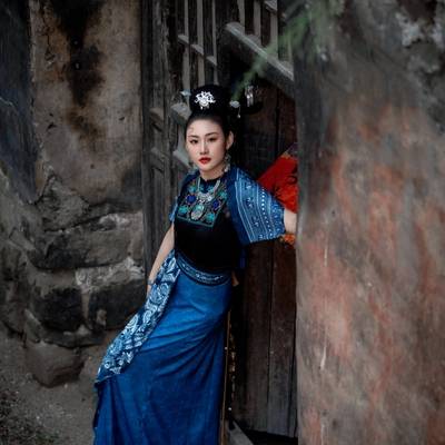 情绪模特