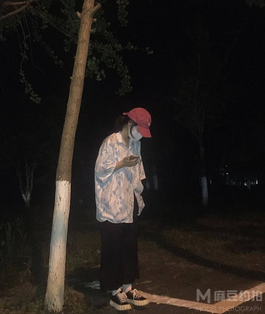 夜景模特