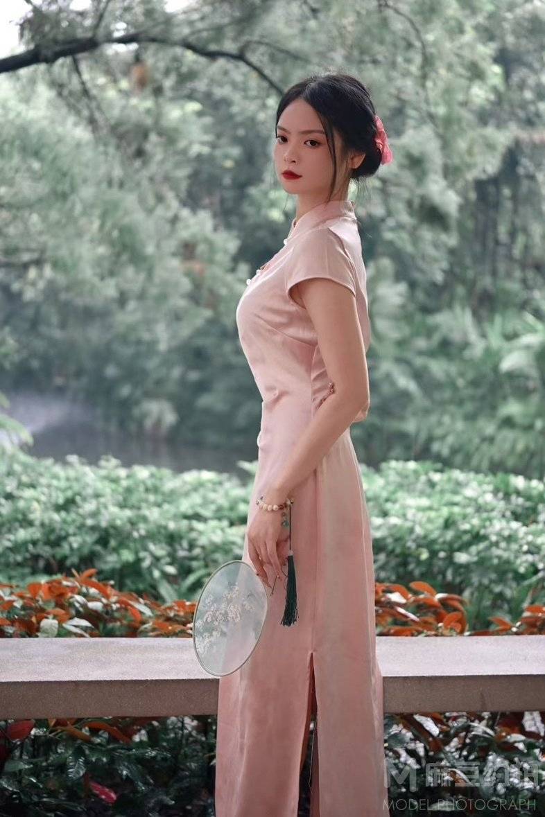 旗袍模特