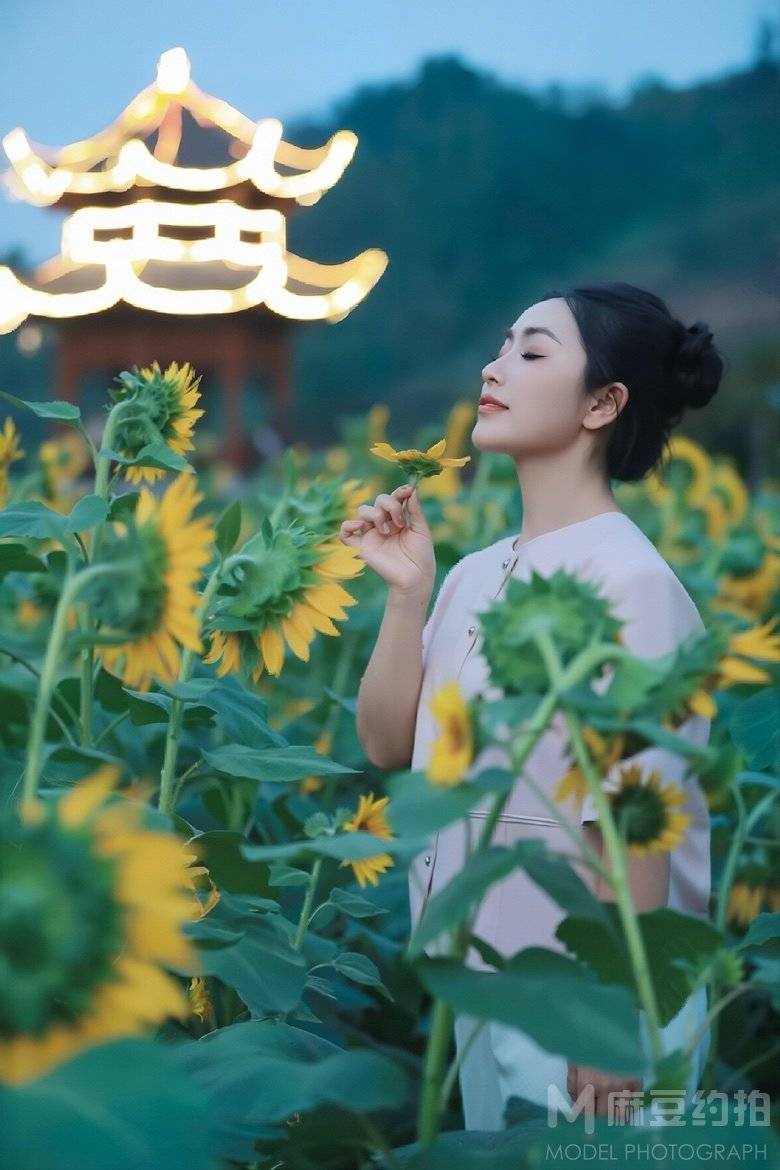 清新模特