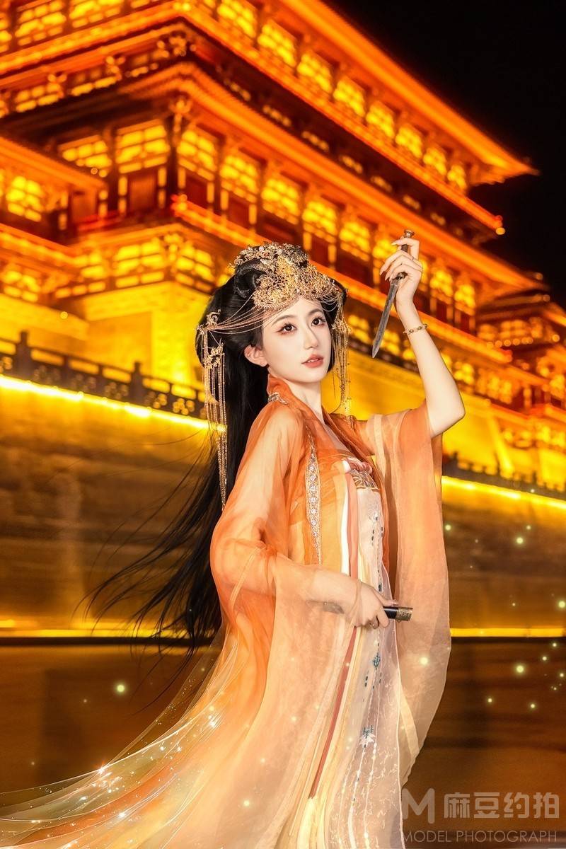 汉服模特