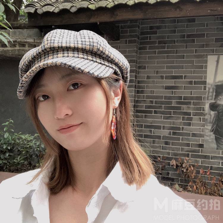 校园模特