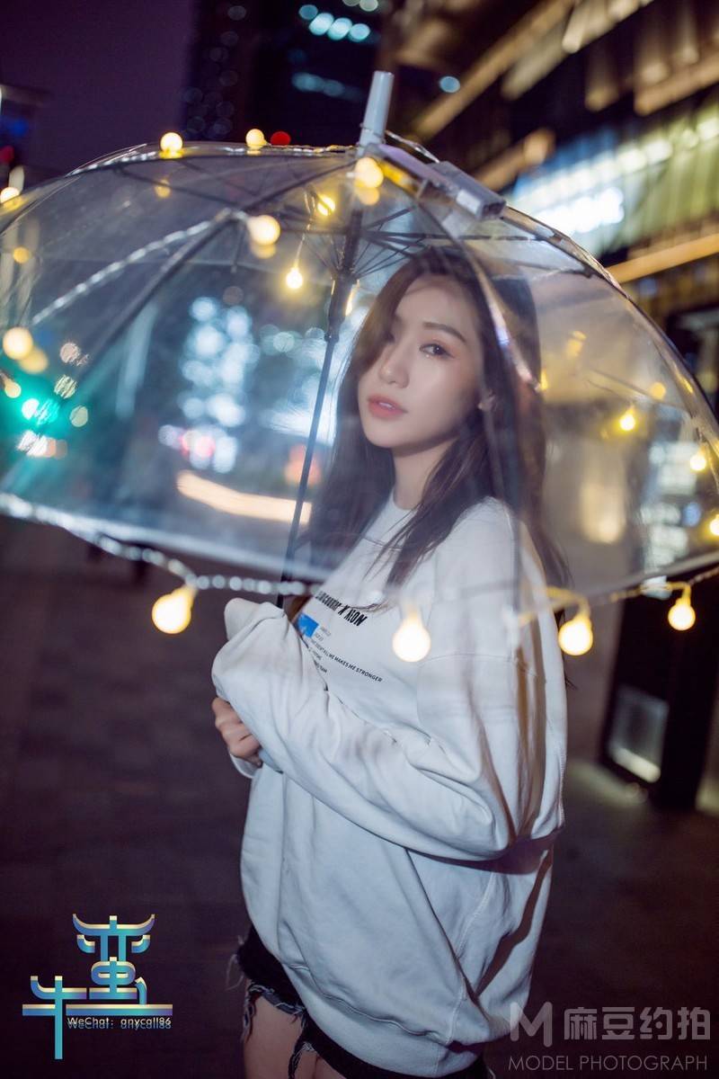 夜景模特