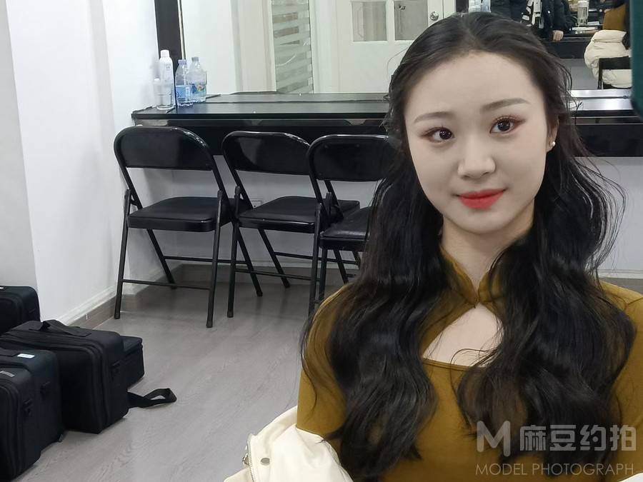 妆容模特