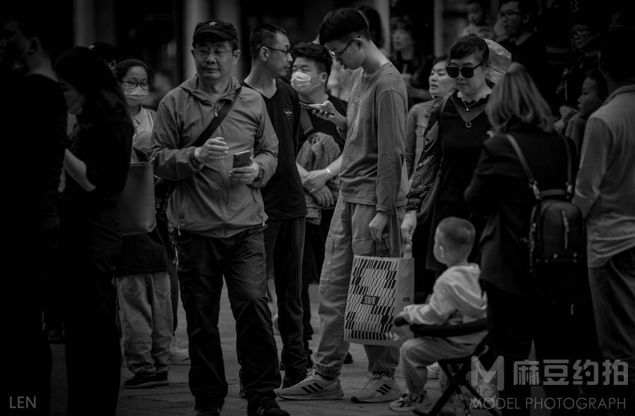 黑白模特
