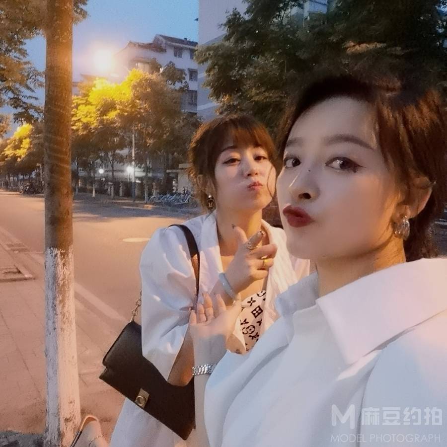 暗黑模特