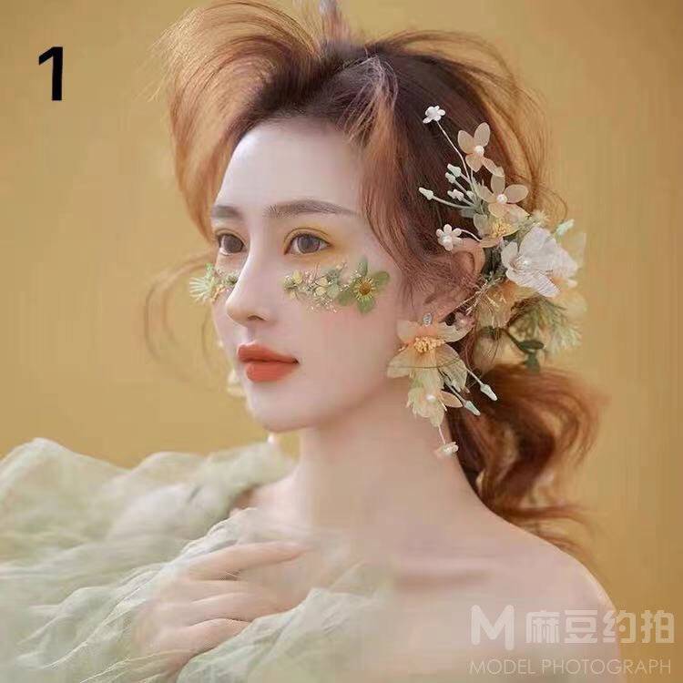 妆容模特