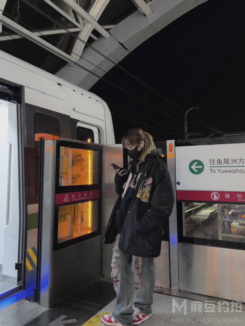 妆容模特
