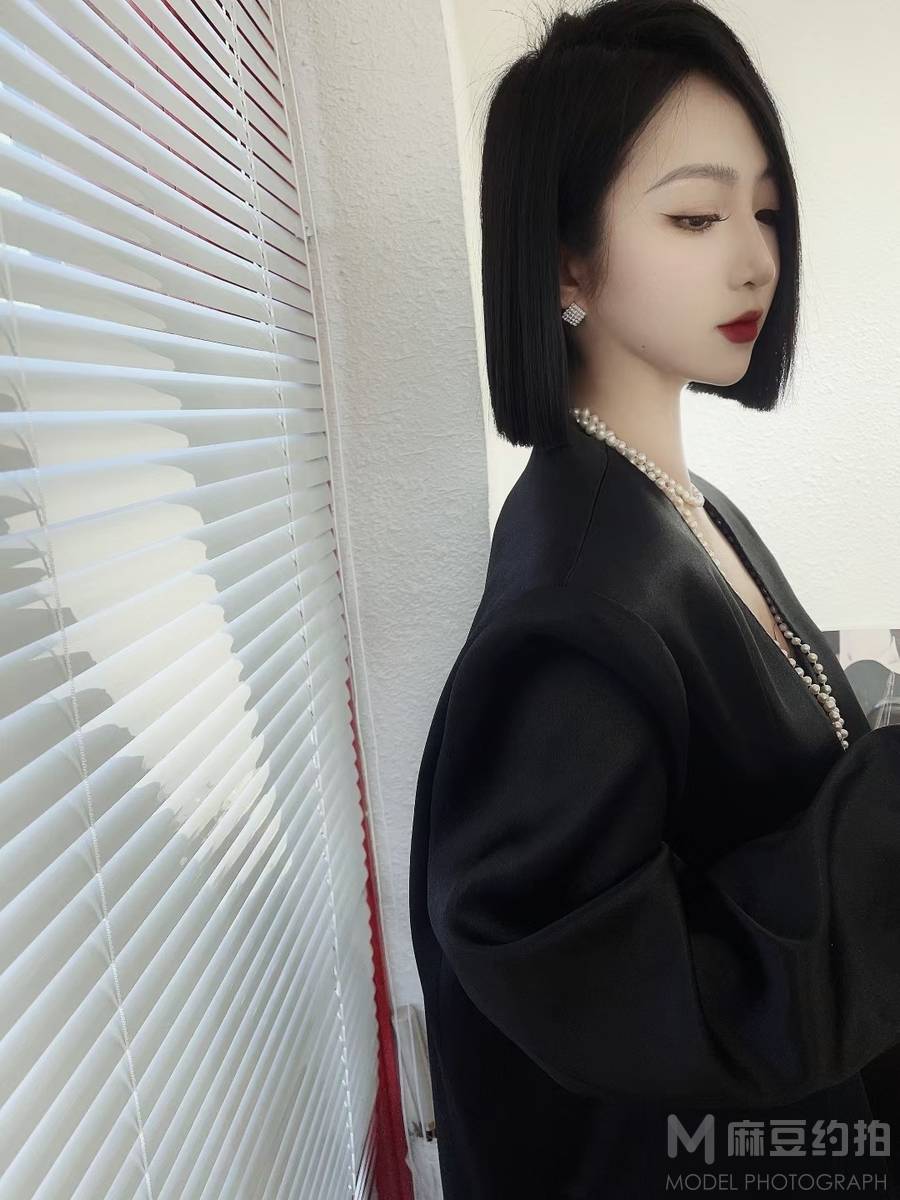 胶片模特