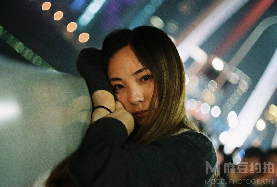 夜景模特