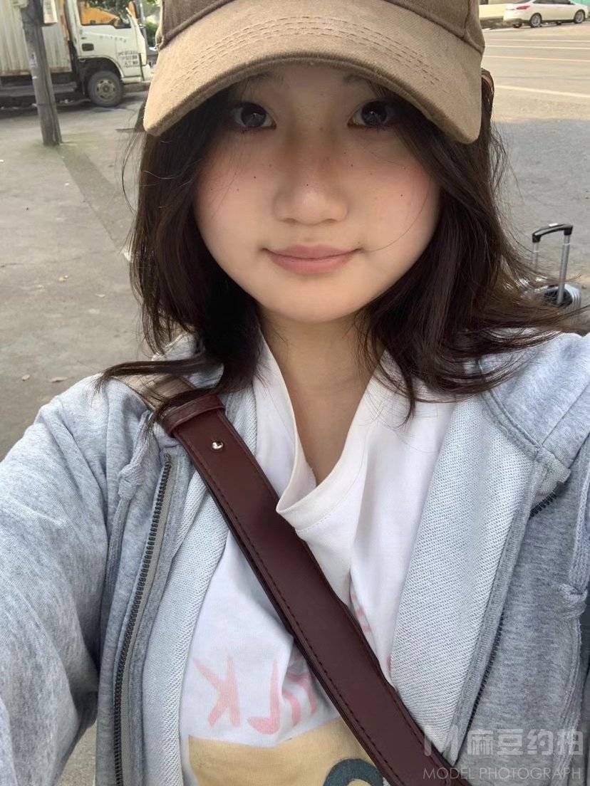 纪实模特