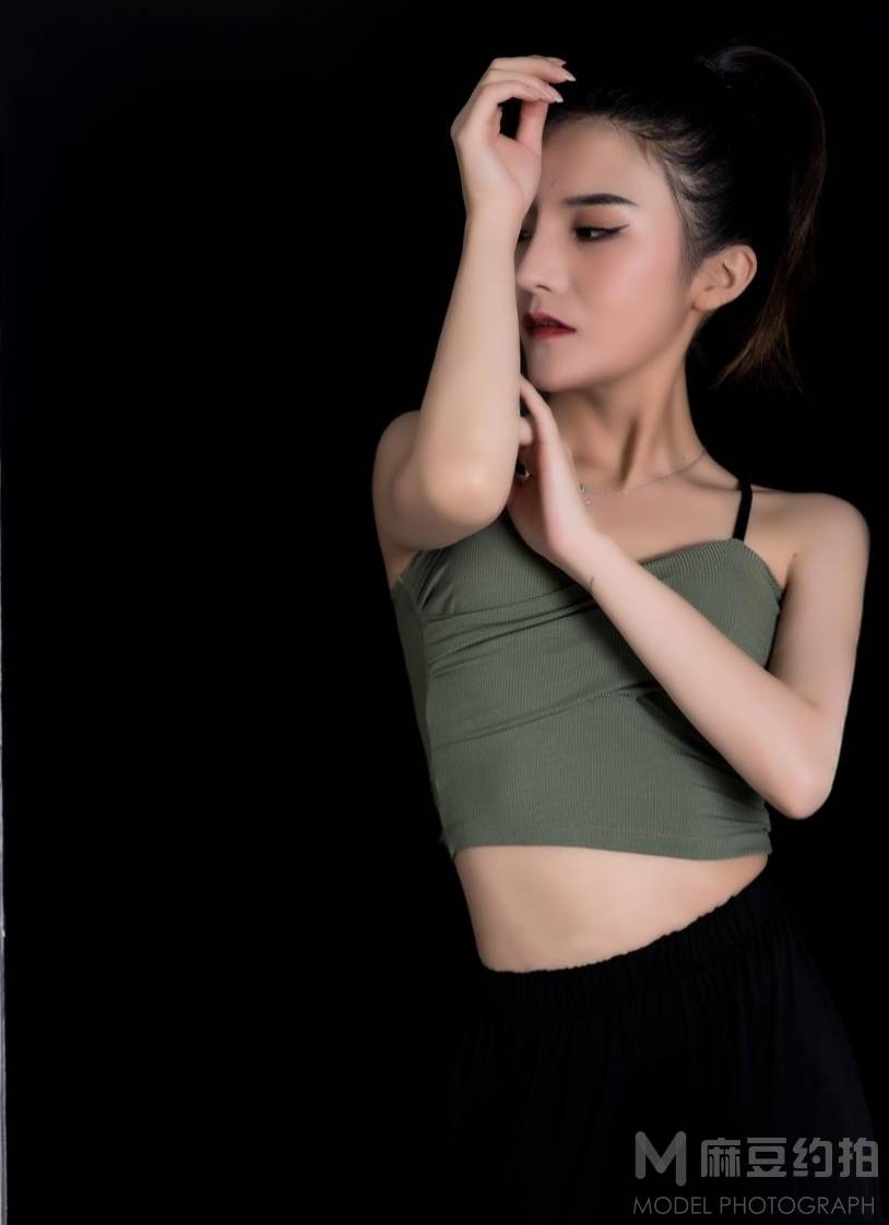 暗黑模特