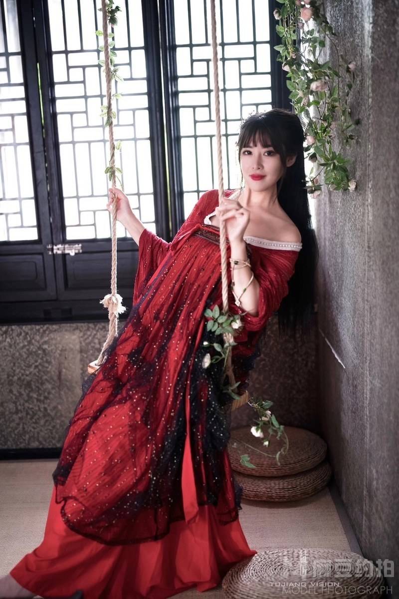 汉服模特