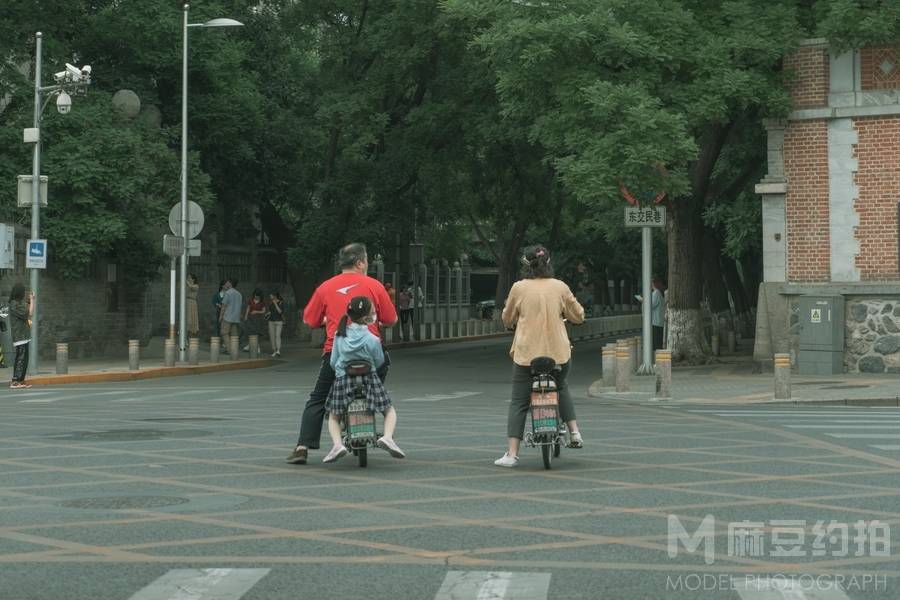 民国模特