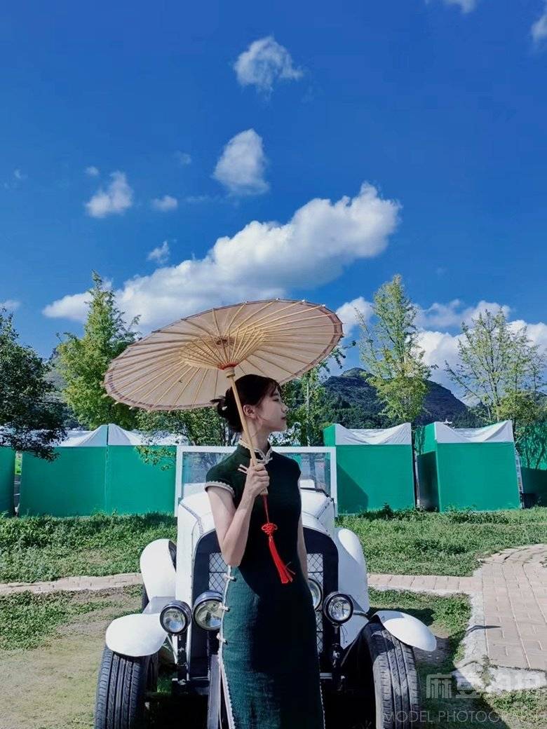 民国模特