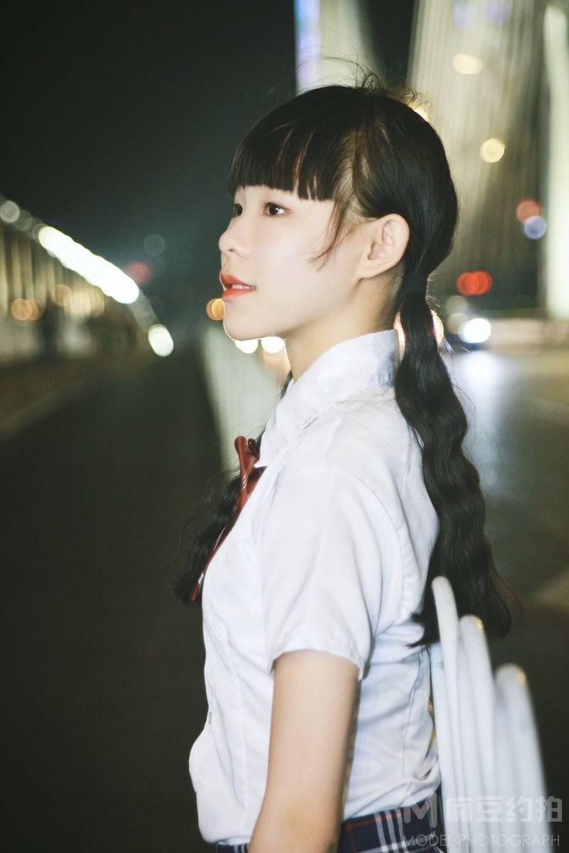 夜景模特