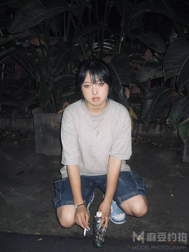 胶片模特