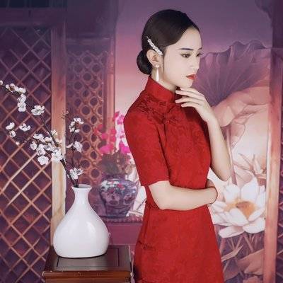 民国模特