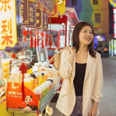夜景模特