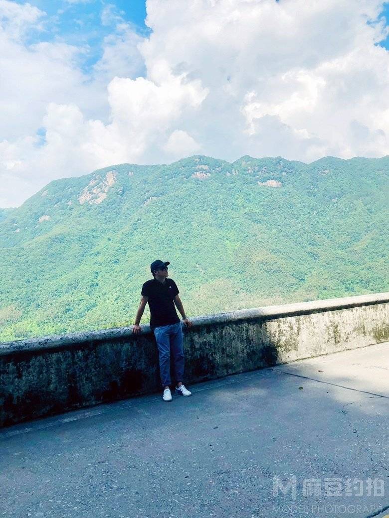 纪实模特