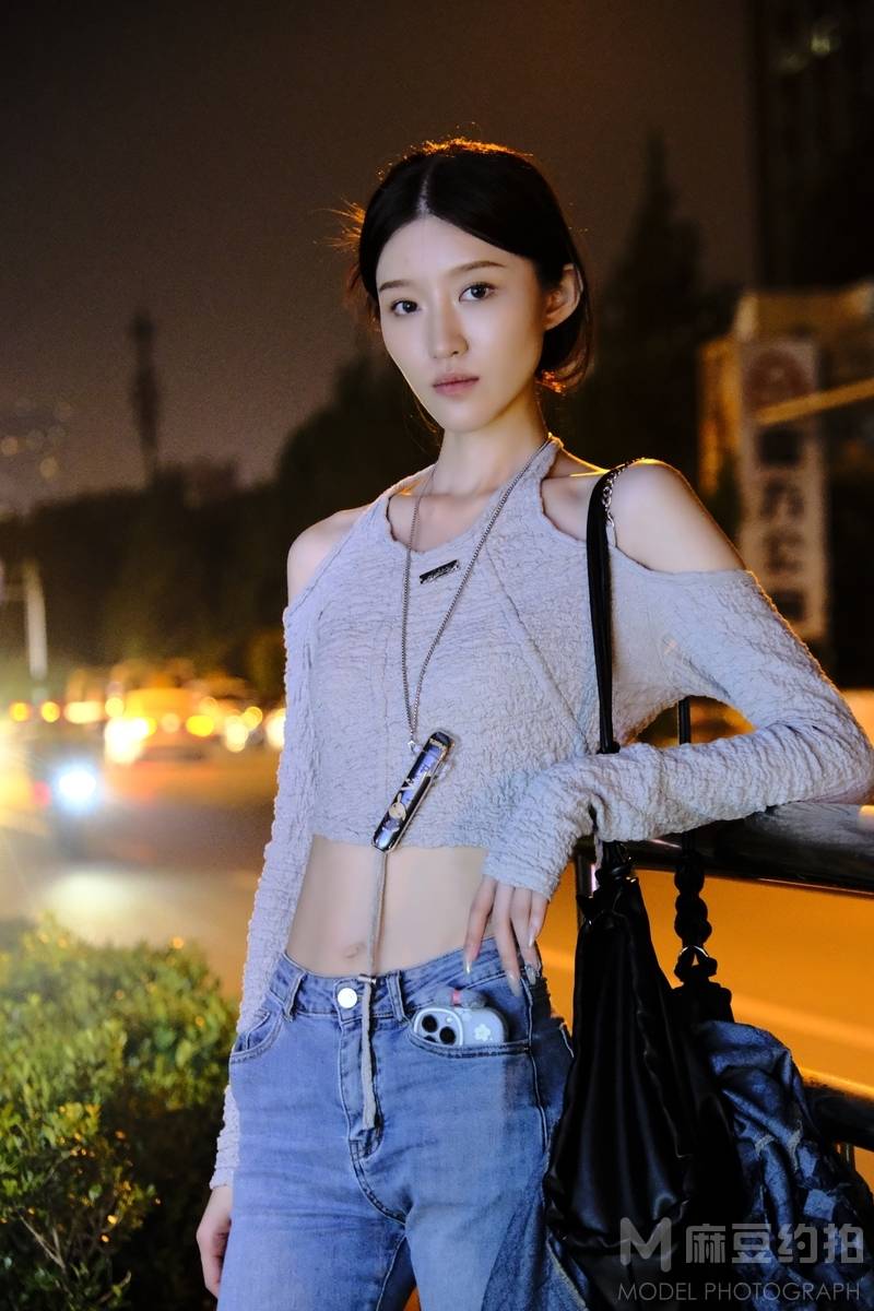 胶片模特