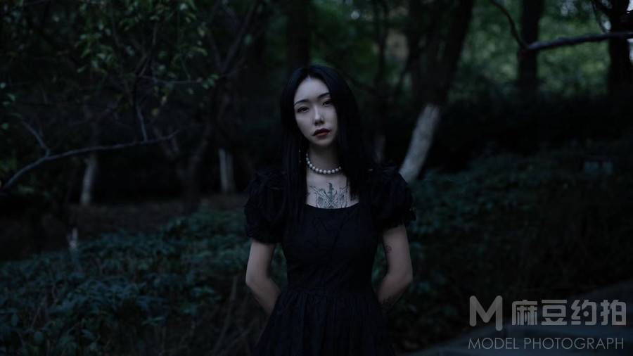 暗黑模特