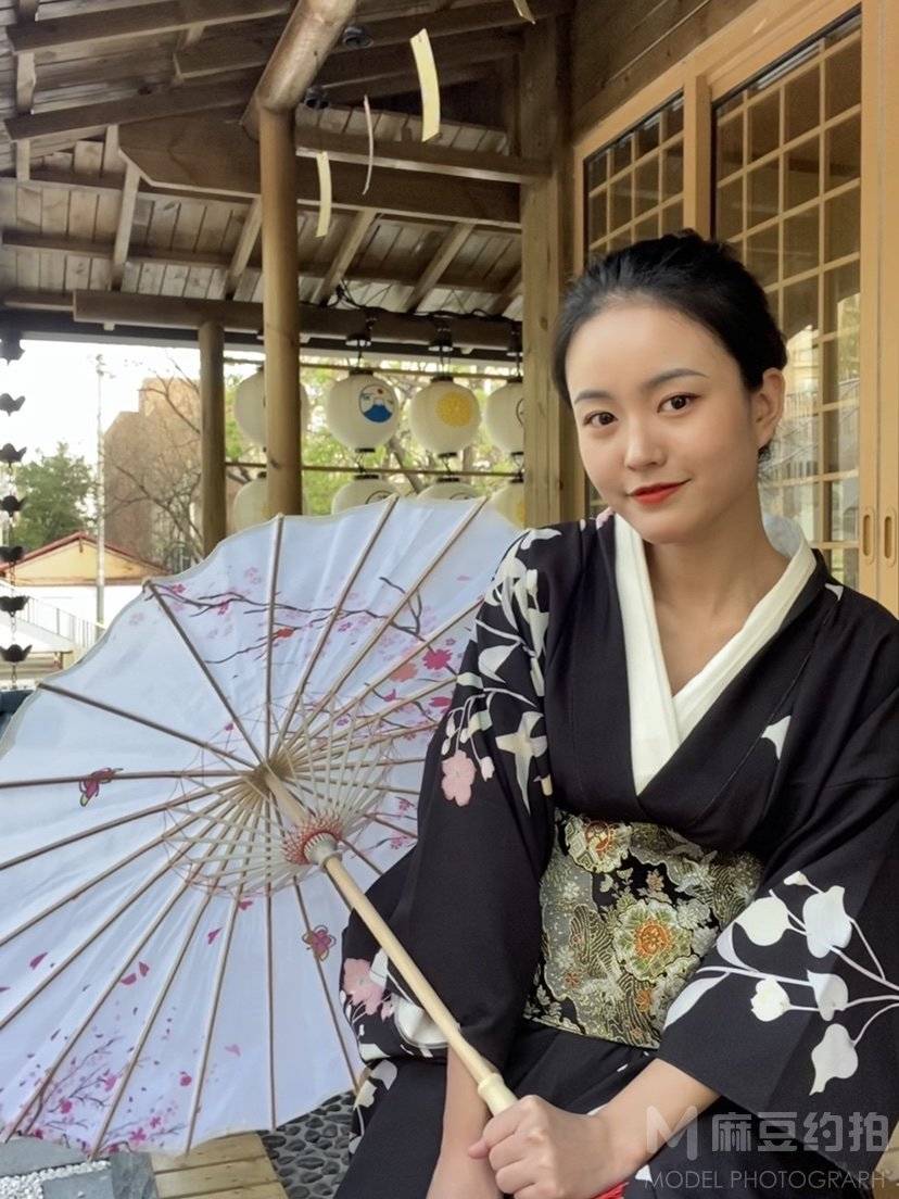 和服模特