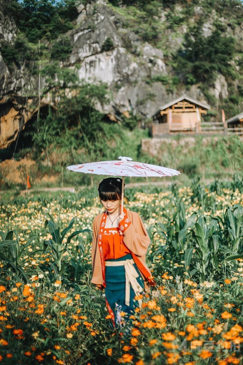 汉服模特