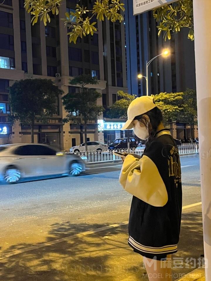 夜景模特
