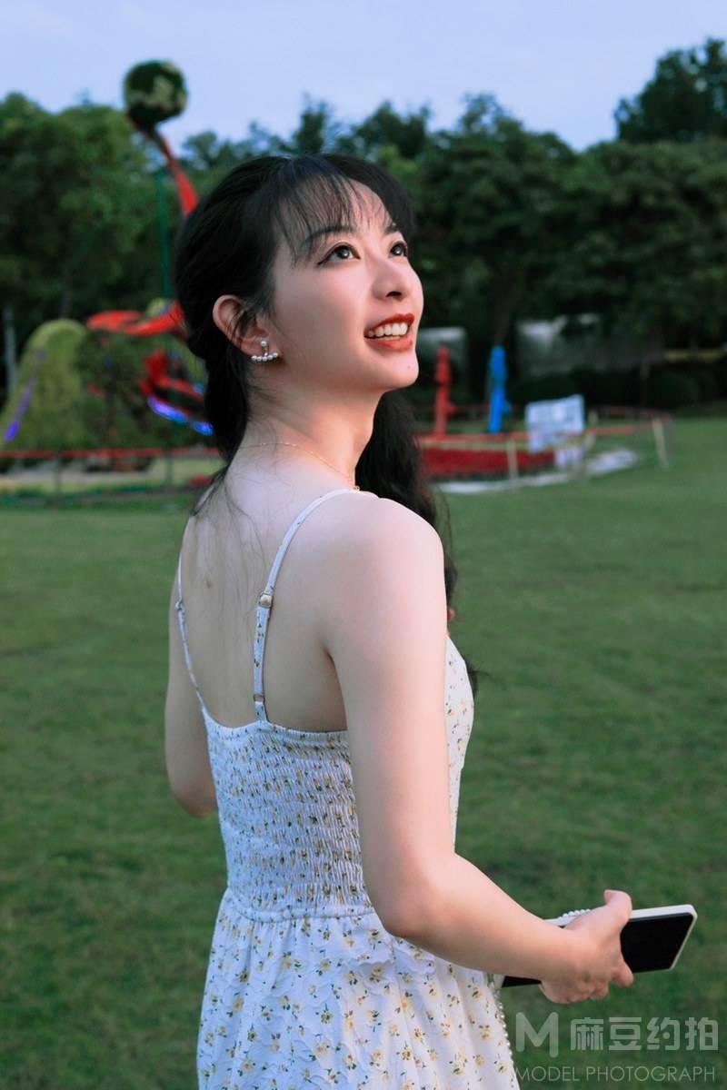 纪实模特