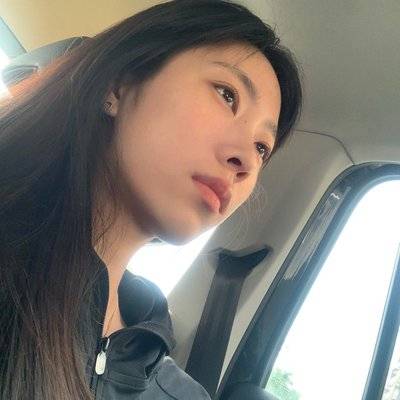 黑白模特