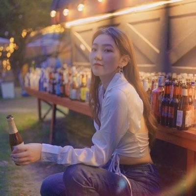 宝丽来模特