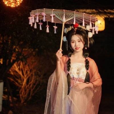 夜景模特