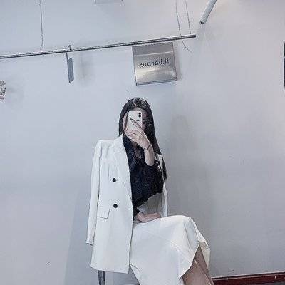 黑白模特