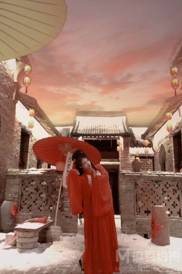 汉服模特