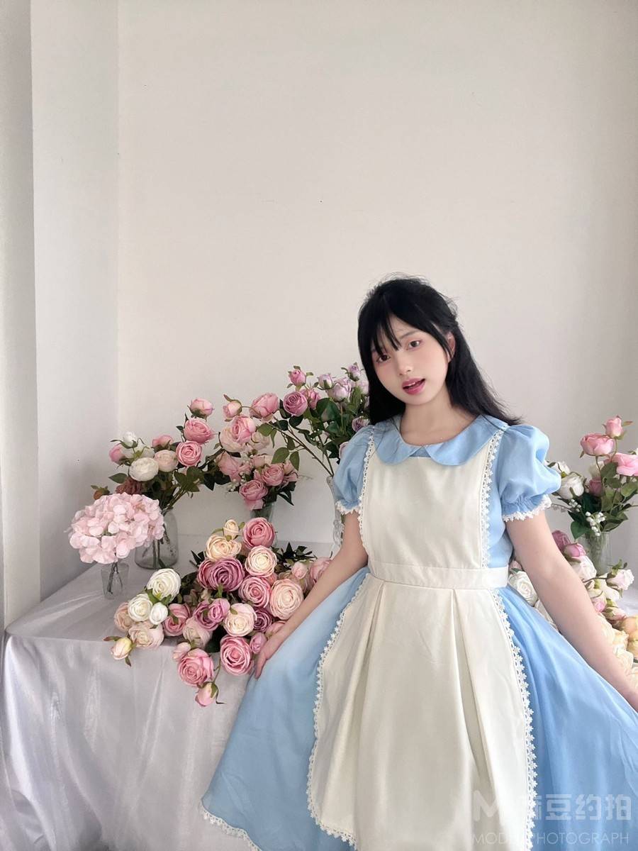 清新模特