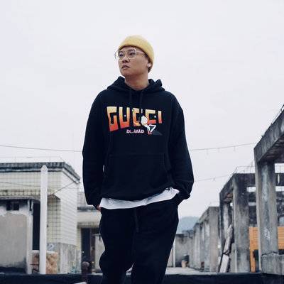黑白模特