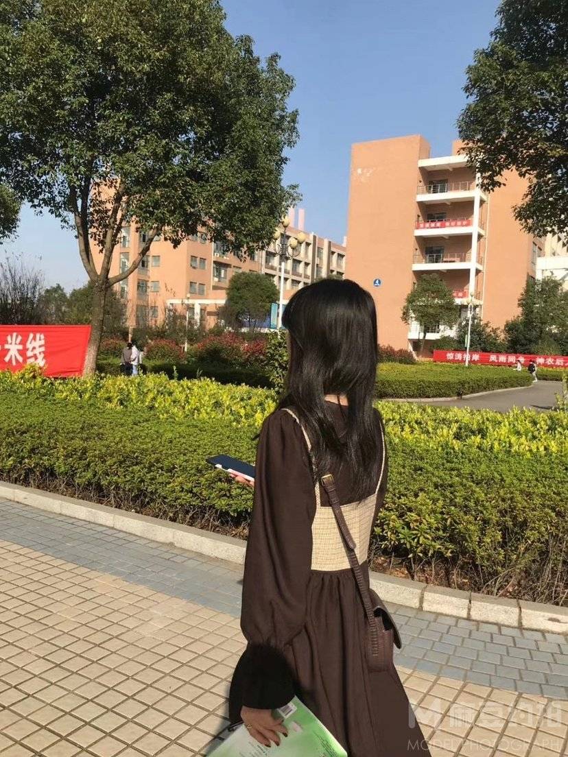 纪实模特