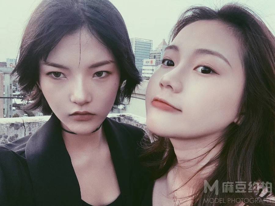 胶片模特