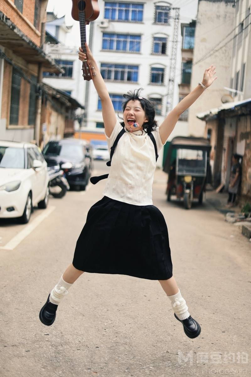 胶片模特