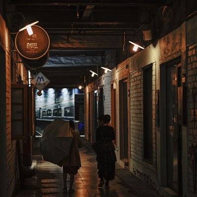 夜景模特