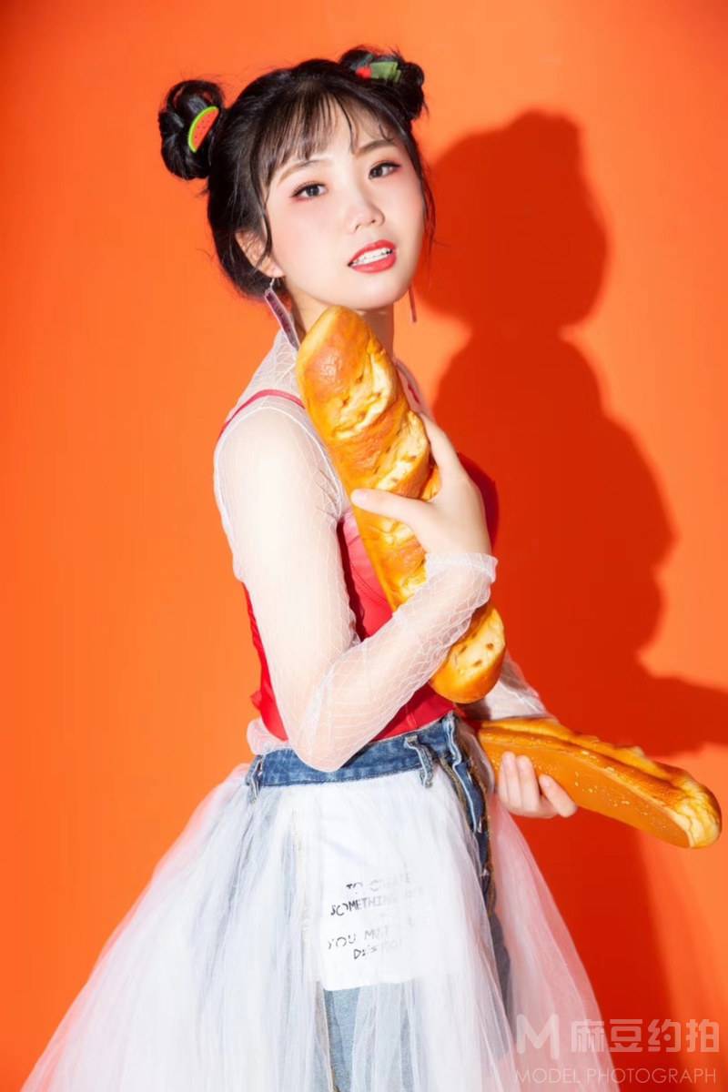校园模特