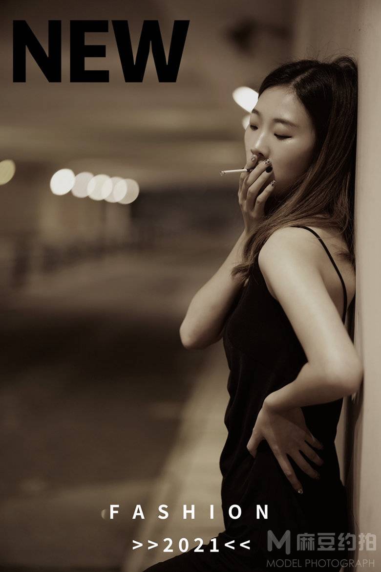 黑白模特