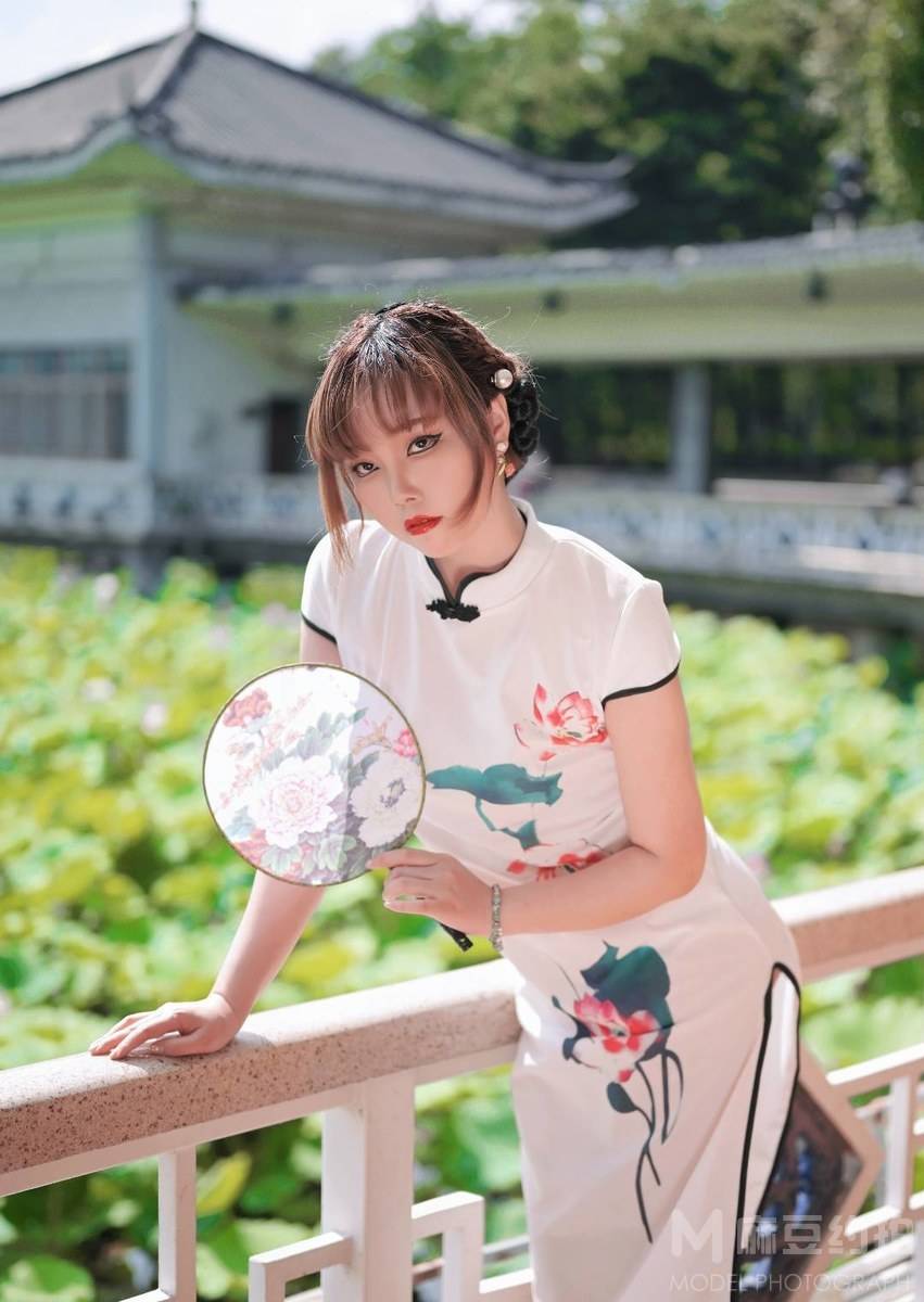 旗袍模特