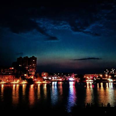 夜景模特