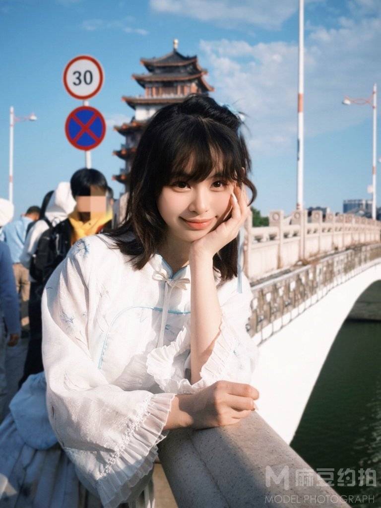 清新模特