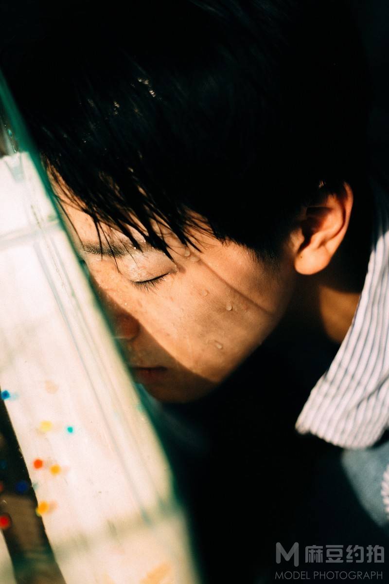 胶片模特