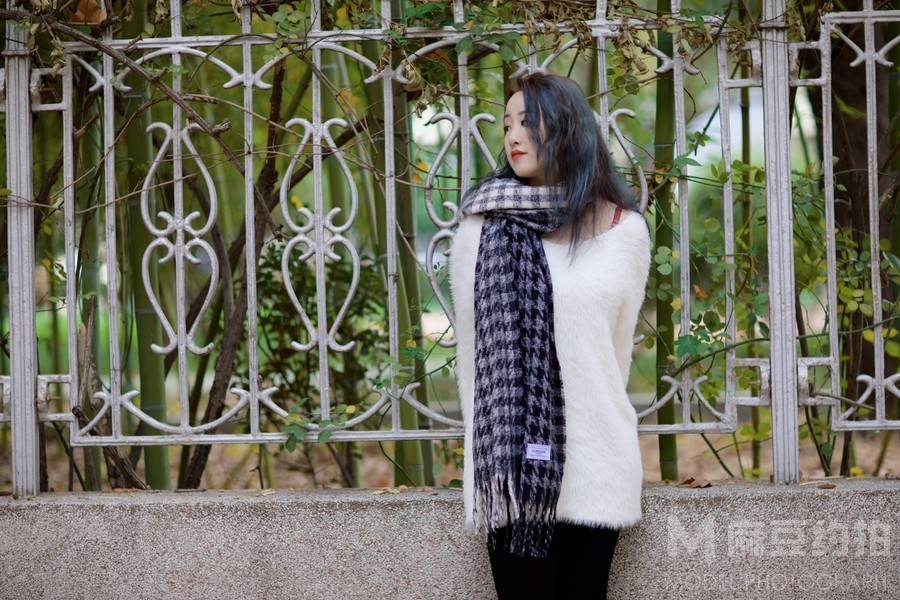 黑白模特
